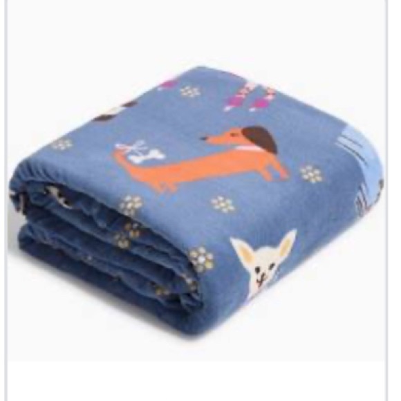 - 🌸 Vera Bradley NWT  50”x80 Throw Blanket - Picture 4 of 5